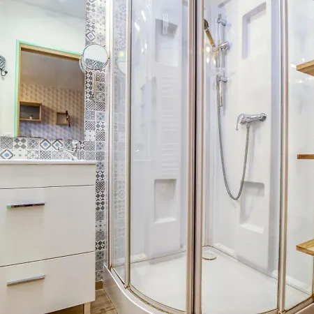 Apartment Le Gambetta By Interhome Saint-Malo